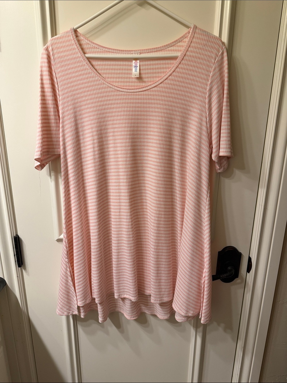 LuLaRoe Light Pink and White Striped Scoop Neck Perfect Tee